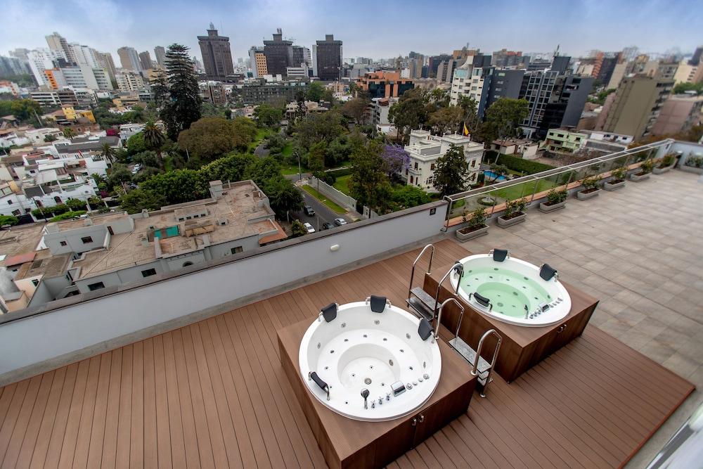 Hotel Hampton By Hilton Lima San Isidro Extérieur photo