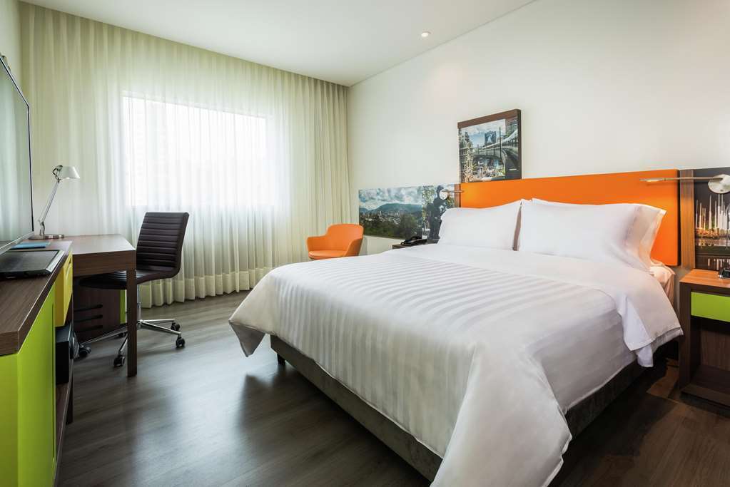 Hotel Hampton By Hilton Lima San Isidro Chambre photo